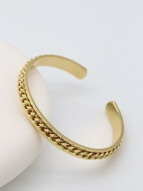 14K Gold Plated Cuff Bracelet with Cuban Link Detail | Minimalist Gold Bangle